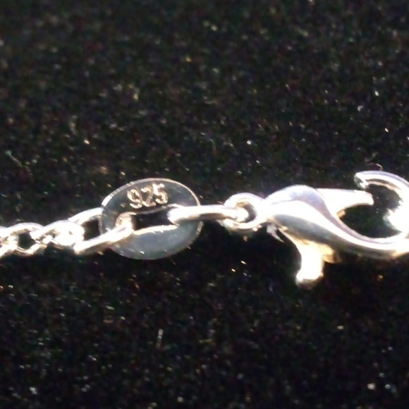 ๐2/$20๐ NIP - Green & White Garden Quartz Heart Shape Stone Pendant Necklace - Picture 6 of 9